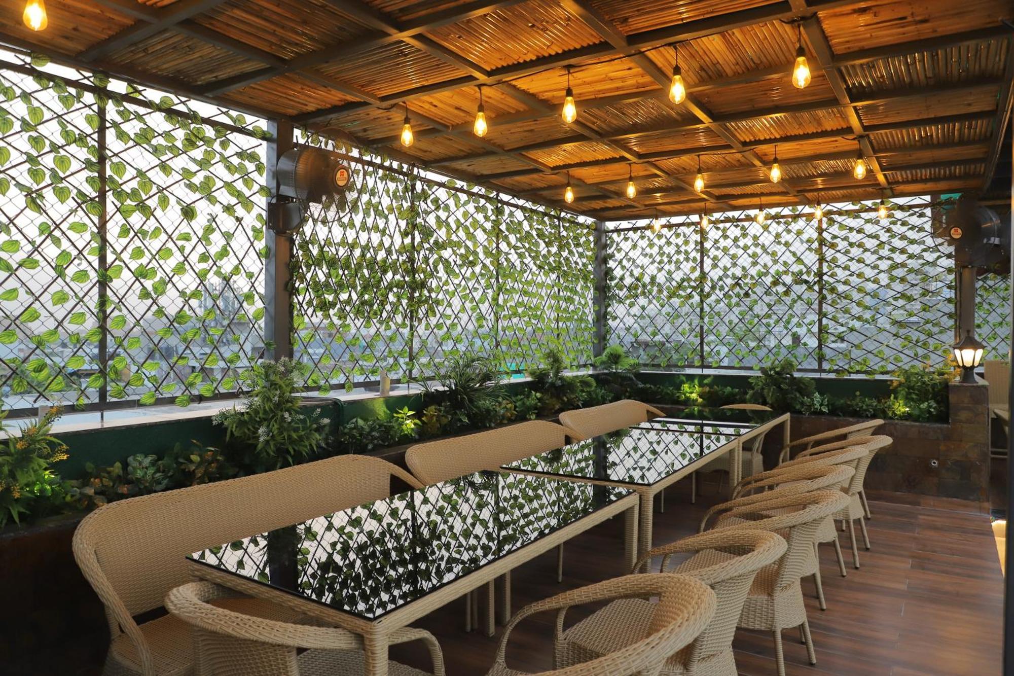 Hotel Haris Mg Road Gurugram Γκουργκάον Εξωτερικό φωτογραφία