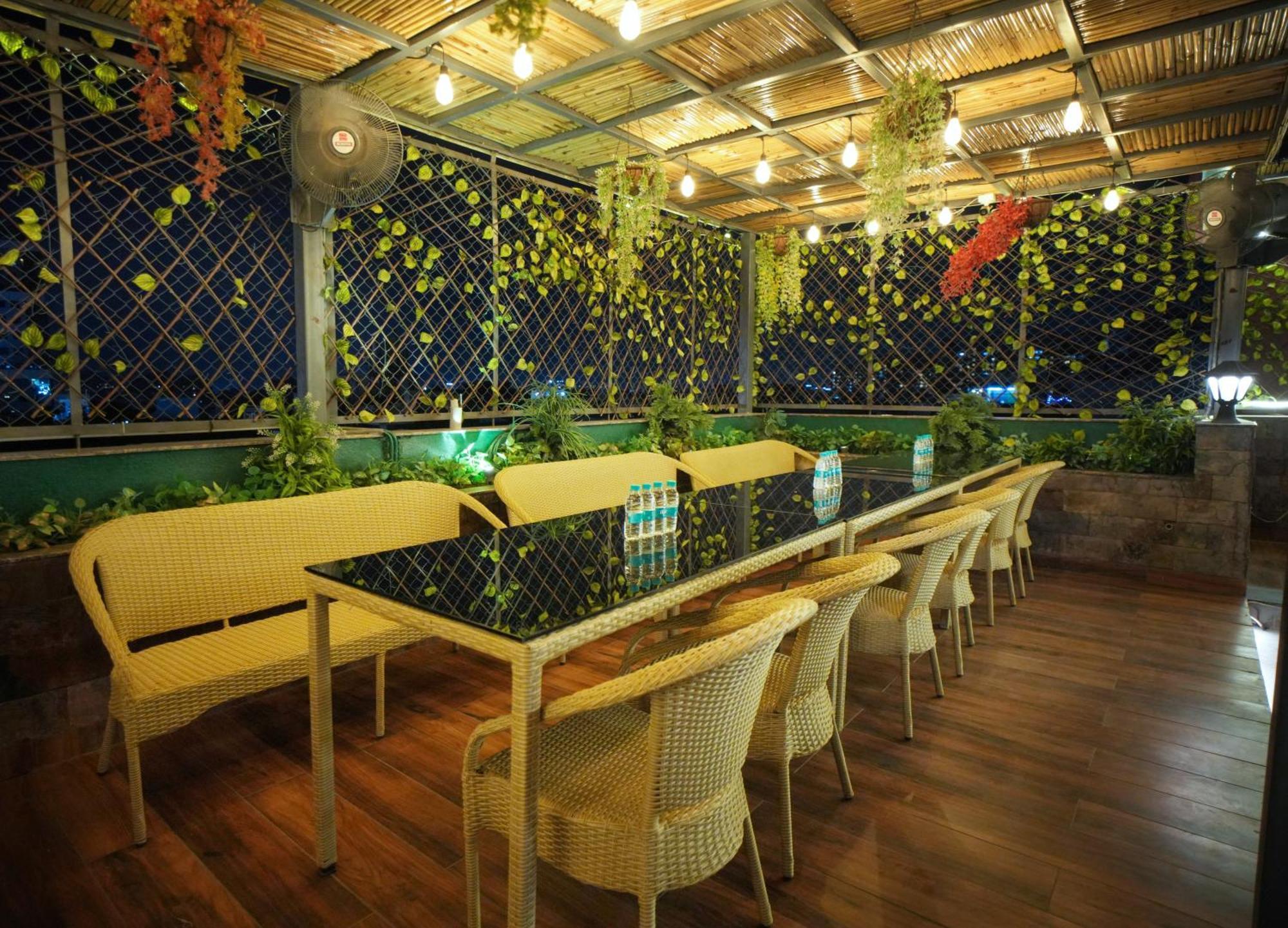 Hotel Haris Mg Road Gurugram Γκουργκάον Εξωτερικό φωτογραφία