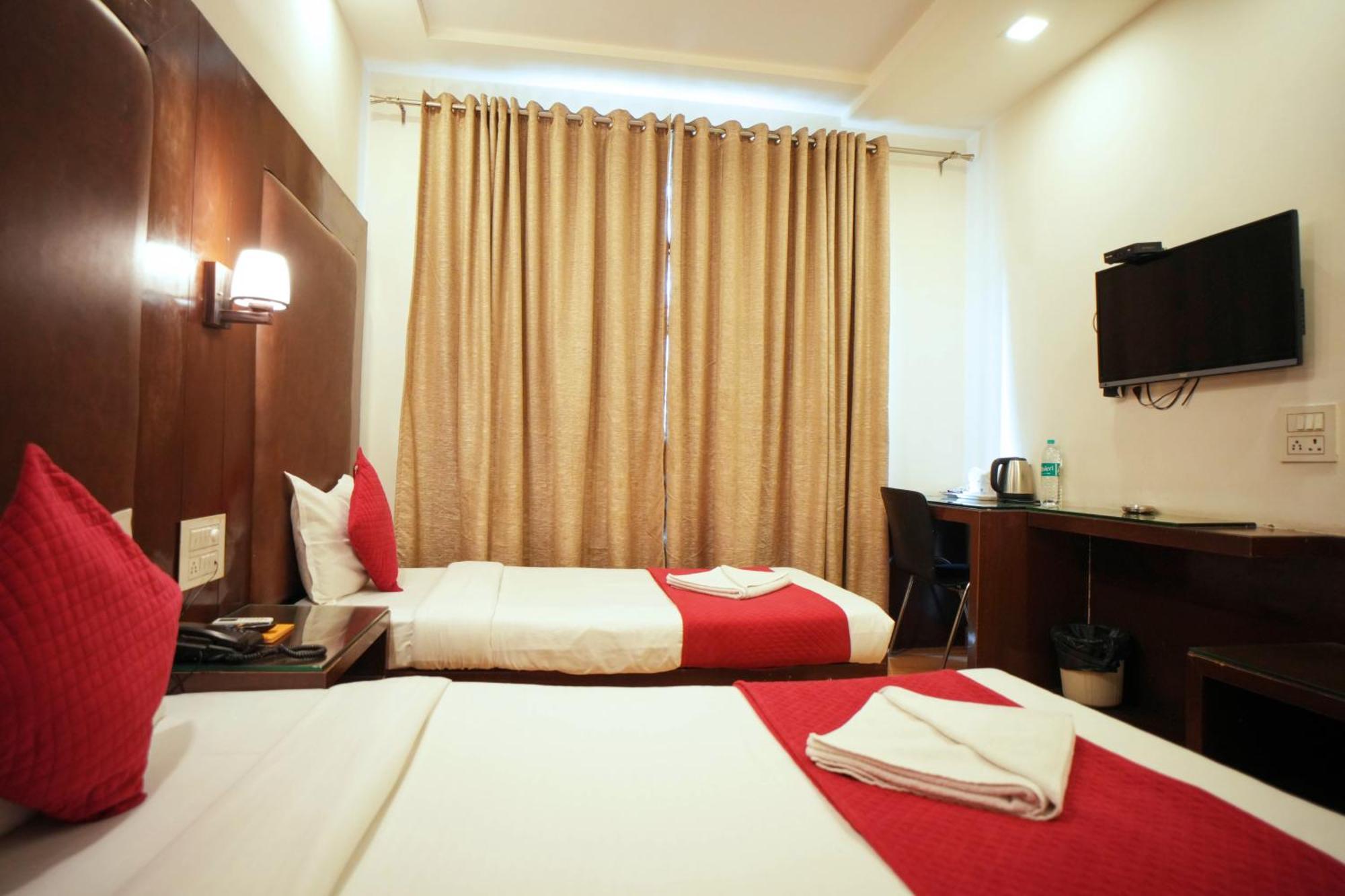 Hotel Haris Mg Road Gurugram Γκουργκάον Εξωτερικό φωτογραφία