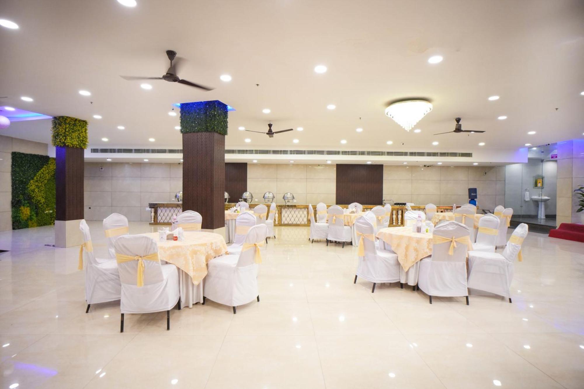 Hotel Haris Mg Road Gurugram Γκουργκάον Εξωτερικό φωτογραφία